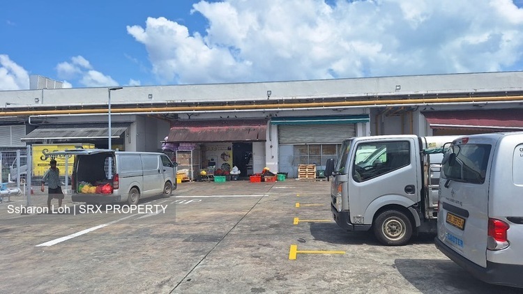 Enterprise One (D14), Factory #631584291